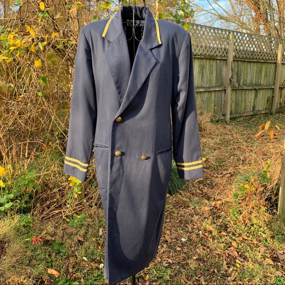 Vintage Stephanie Cueller Military Inspired Trench - Picture 8 of 15